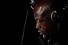 220px-DJ_Fabio_Performs_-_2008