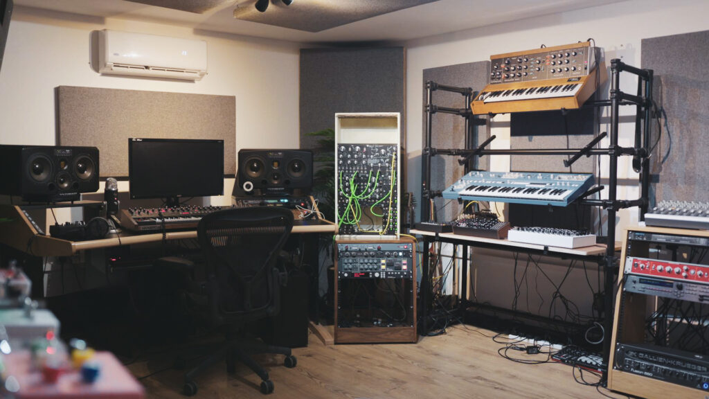 You can take a lot of inspiration from professional studios for you home studio setup