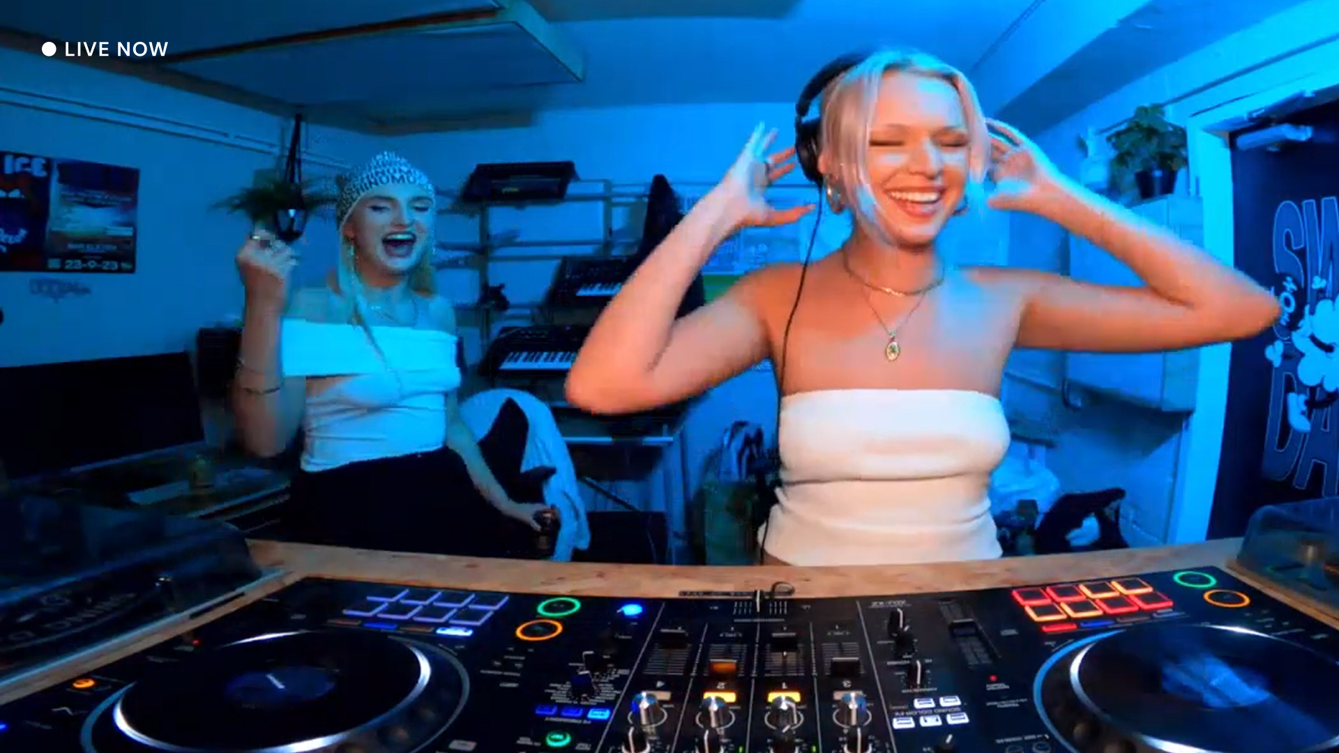 How to live stream – a guide for beginners