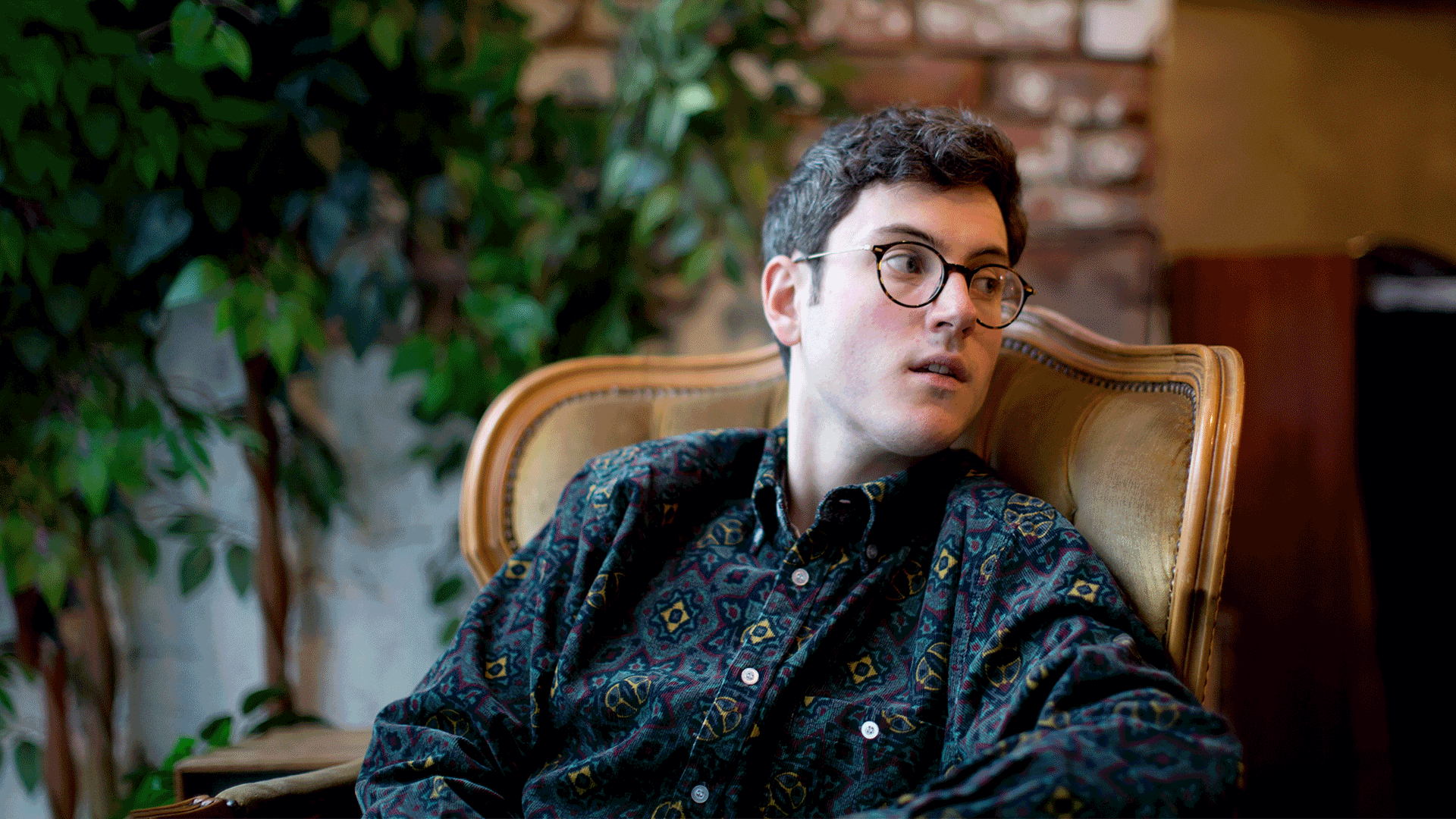 How To Master A Music Podcast With Elliot Galvin