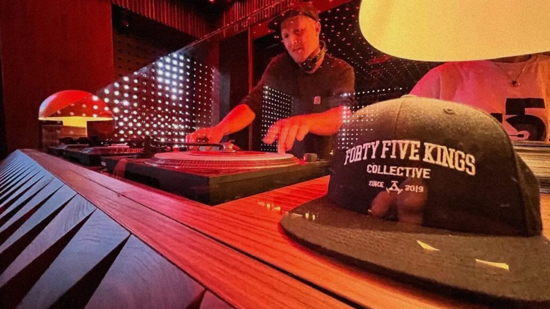 How The Forty Five Kings Used Host Tagging to Grow a Global DJ Community