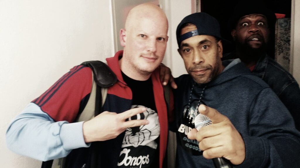 Oonops with JuJu from The Beatnuts (centre) and Jeru the Damaja